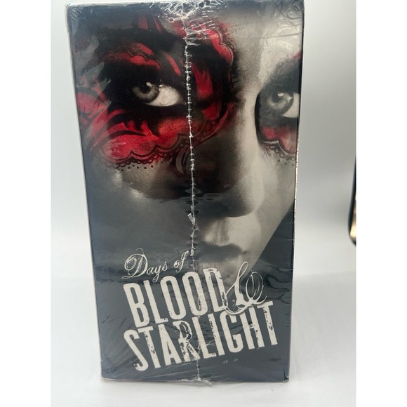 Daughter of Smoke and Bone Trilogy Paperback Set by Laini Taylor. (Tear In Seal) - Picture 5 of 6